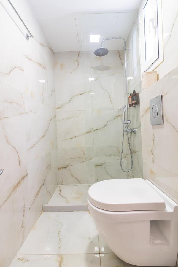 Ferienwohnung Retropolitan Living Patras Exterior foto